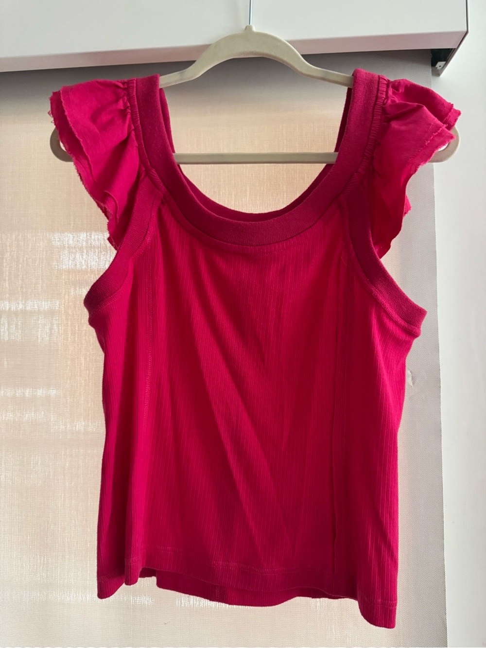 Pilcro Flutter-Sleeve Sport Tank